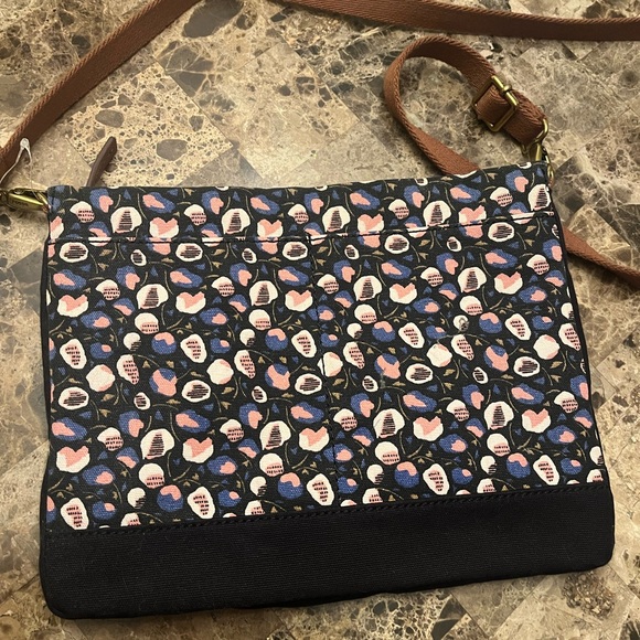 Fossil Purse - Picture 4 of 5